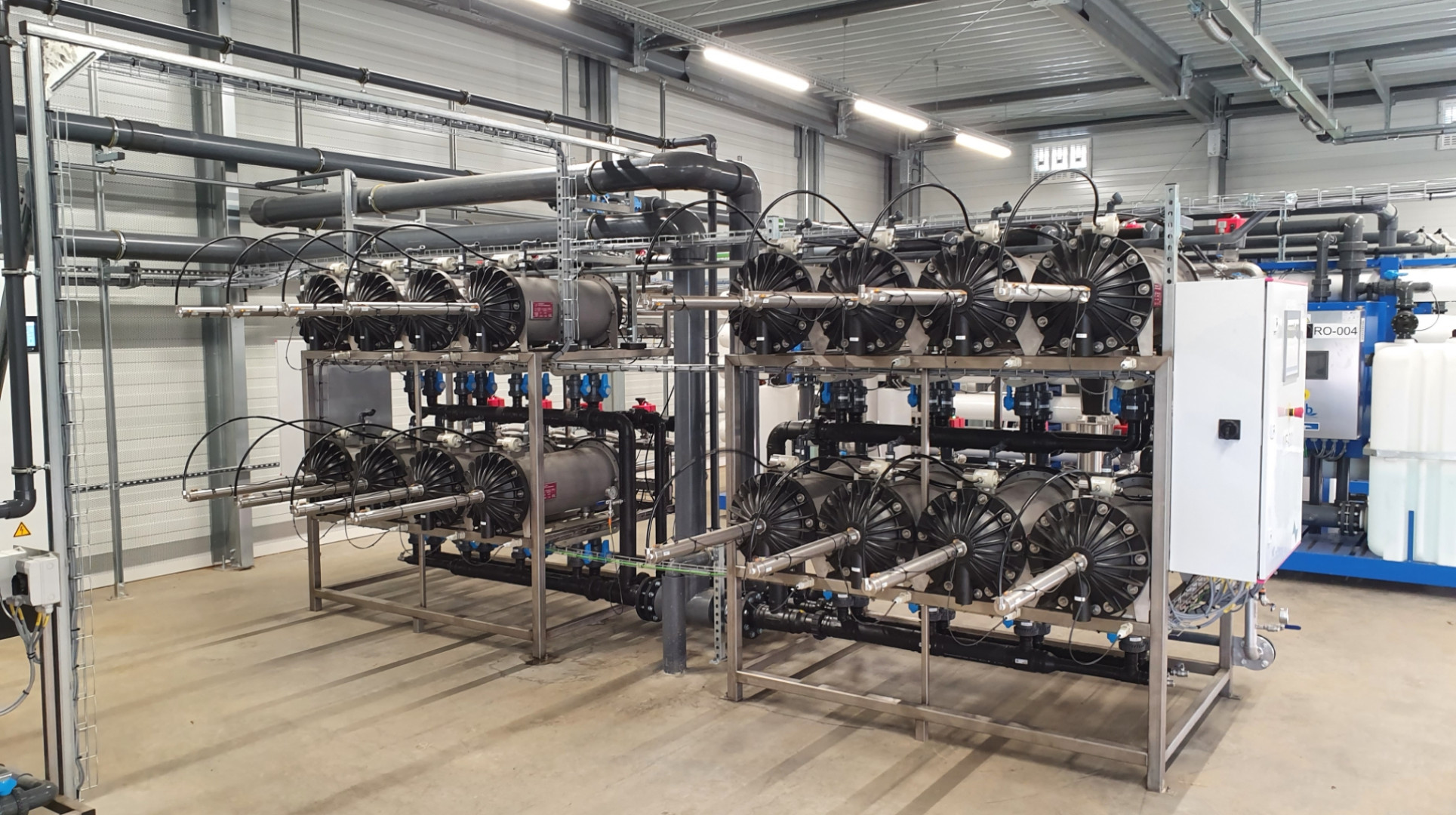 Self-Cleaning Combined Water Filtration Systems 